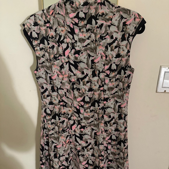 Aqua Floral Sleeveless Mini Dress - Picture 2 of 2